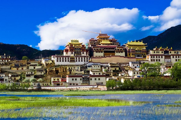HÀ NỘI - CÔN MINH  – ĐẠI LÝ – SHANGRI LA – LỆ GIANG KHỞI HÀNH THỨ 4, 6 HÀNG TUẦN 2025