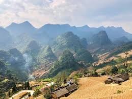 HÀ NỘI – CAO NGUYÊN ĐÁ ĐỒNG VĂN – SÔNG NHO QUẾ 3 NGÀY 2 ĐÊM