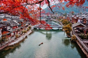 TAM HIỆP - SÔNG DƯƠNG TỬ - PHƯỢNG HOÀNG CỔ TRẤN - THẤT TINH SƠN 6 NGÀY 5 ĐÊM 2025